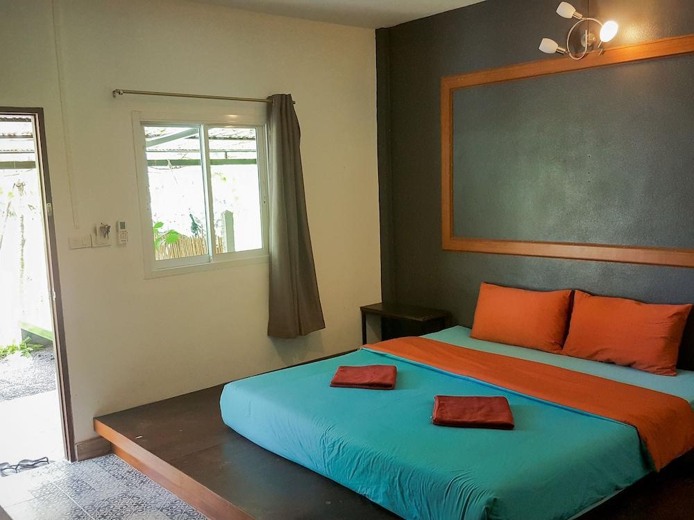 Glur Hostel Ao Nang Ngoại thất bức ảnh
